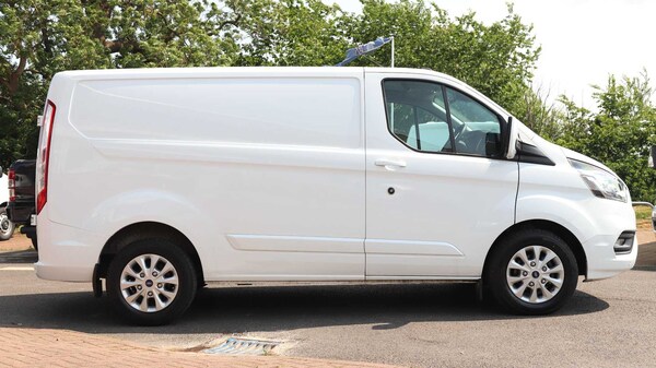Used Ford Transit Custom 2023 for sale - 75316889: Photo 6