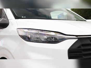 Used Ford Transit Custom 2024 for sale - 76661839: Photo