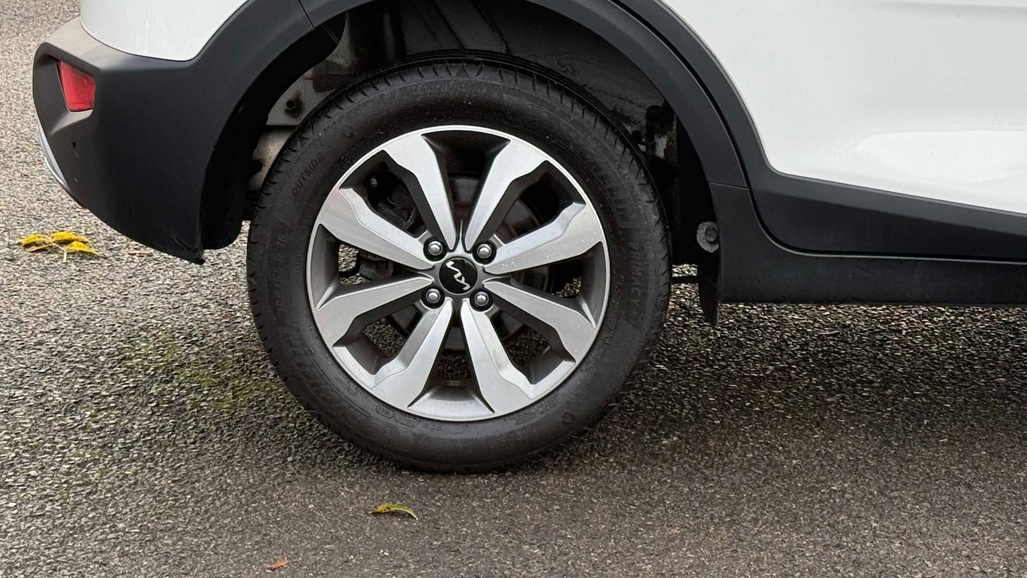 Used Kia Stonic 2023 for sale - 77361235: Photo 12