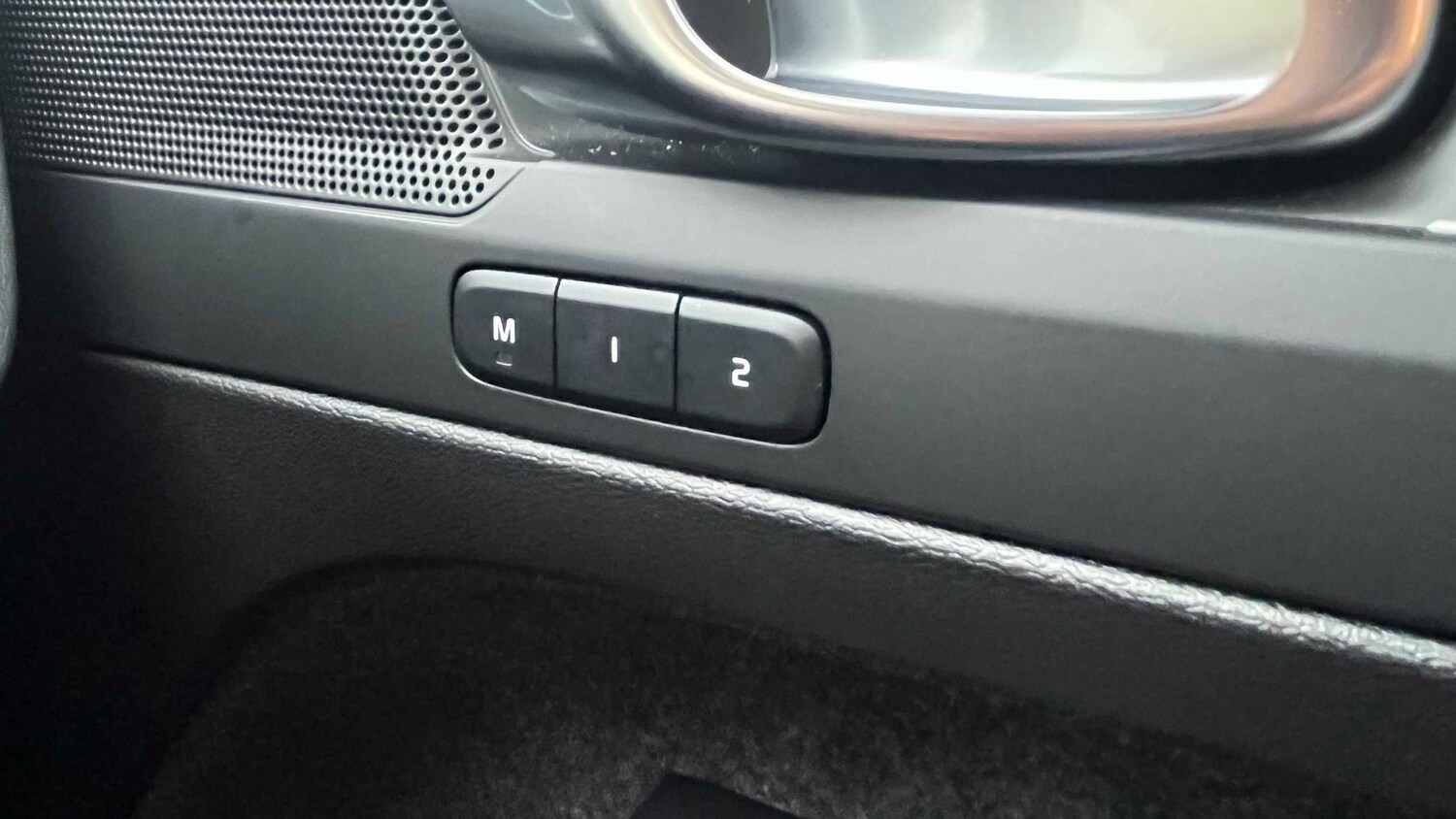 Used Volvo XC40 for sale - 77414523: Photo 15