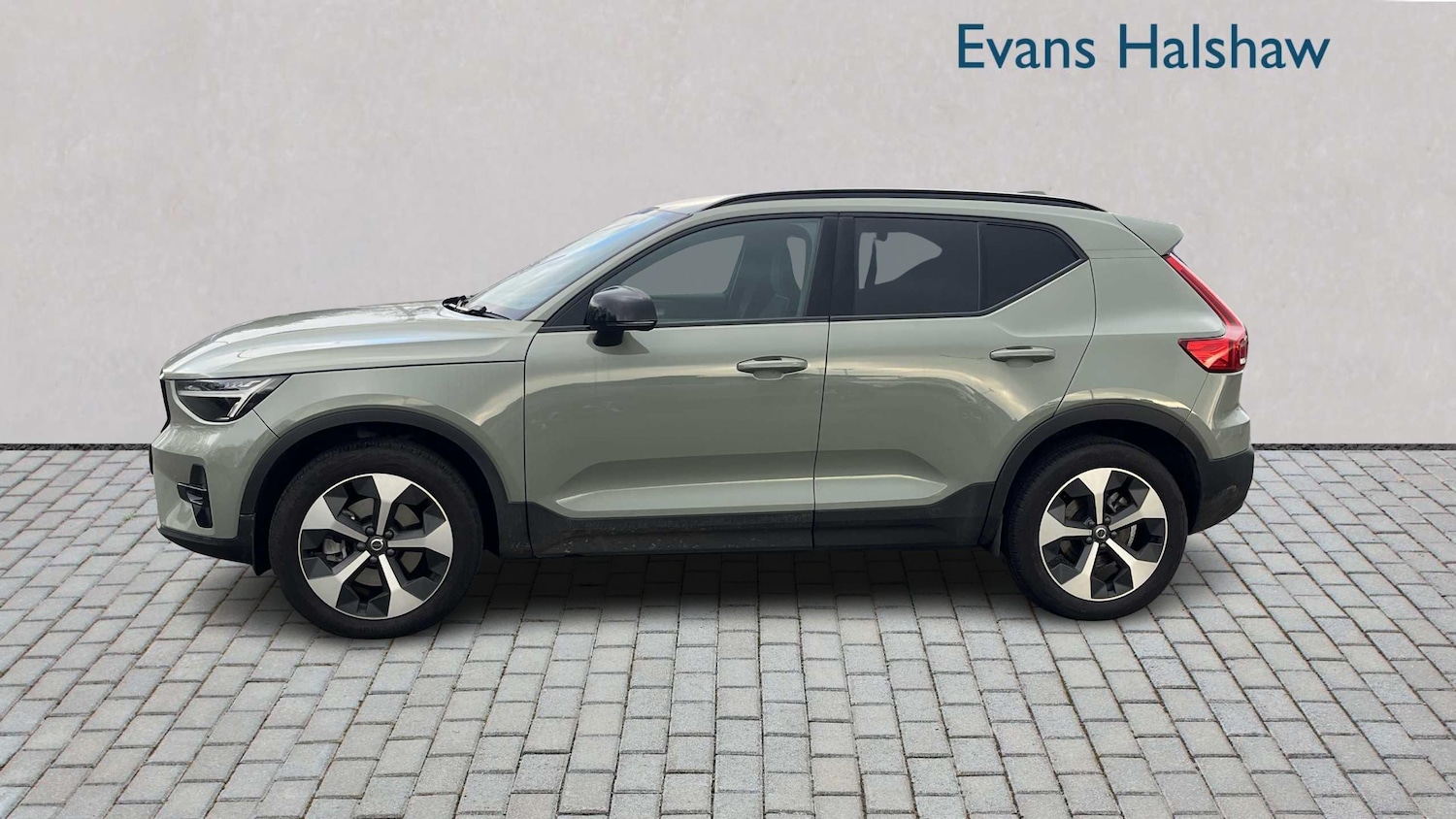 Used Volvo XC40 for sale - 77414523: Photo 3