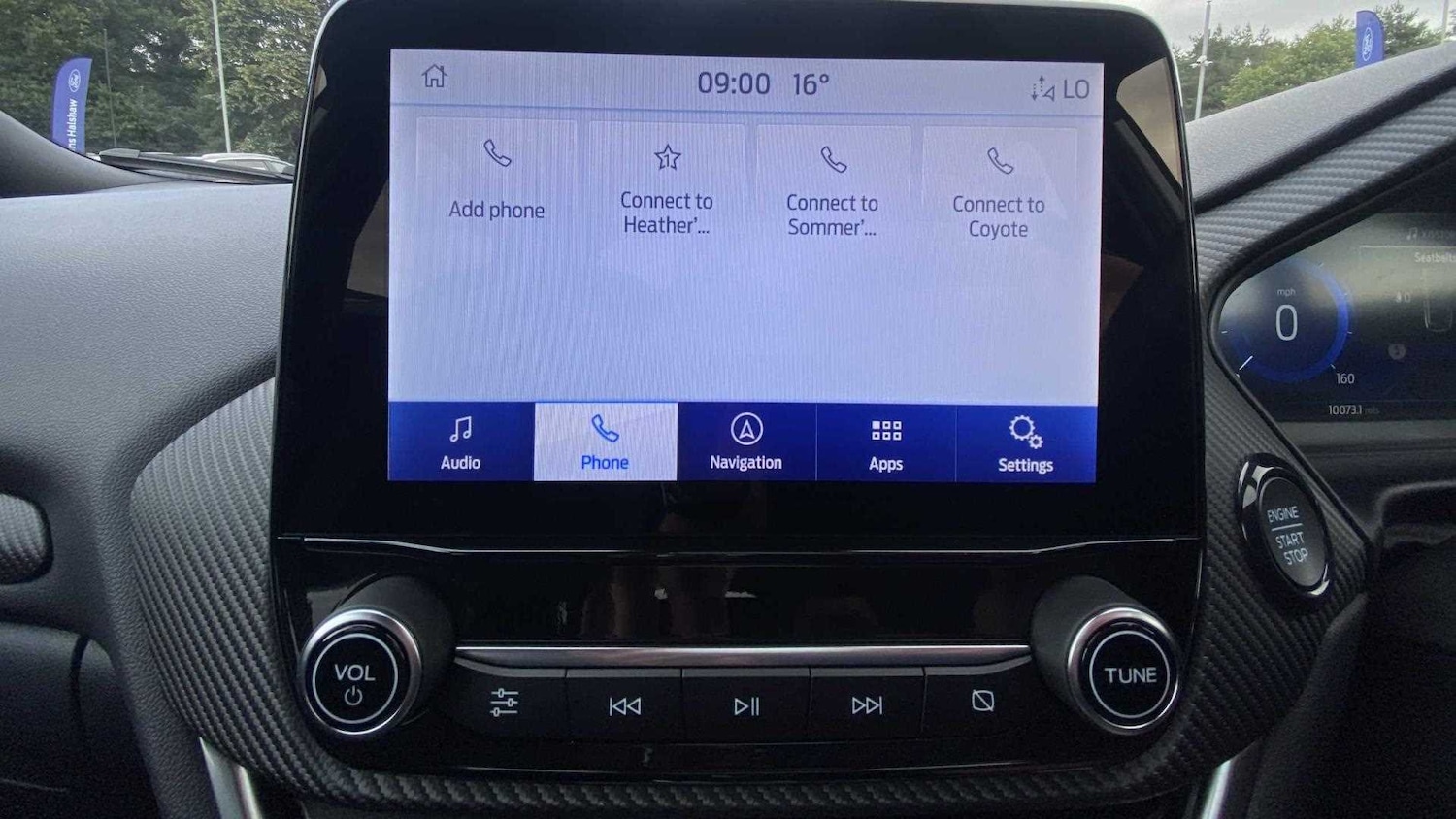 Vehicle 29