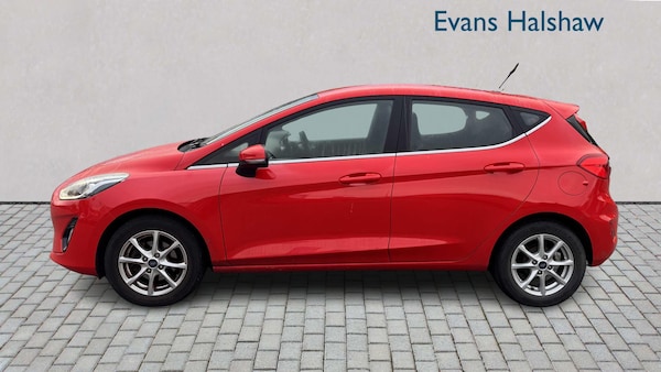 Used Ford Fiesta 2018 for sale - 76242499: Photo 4