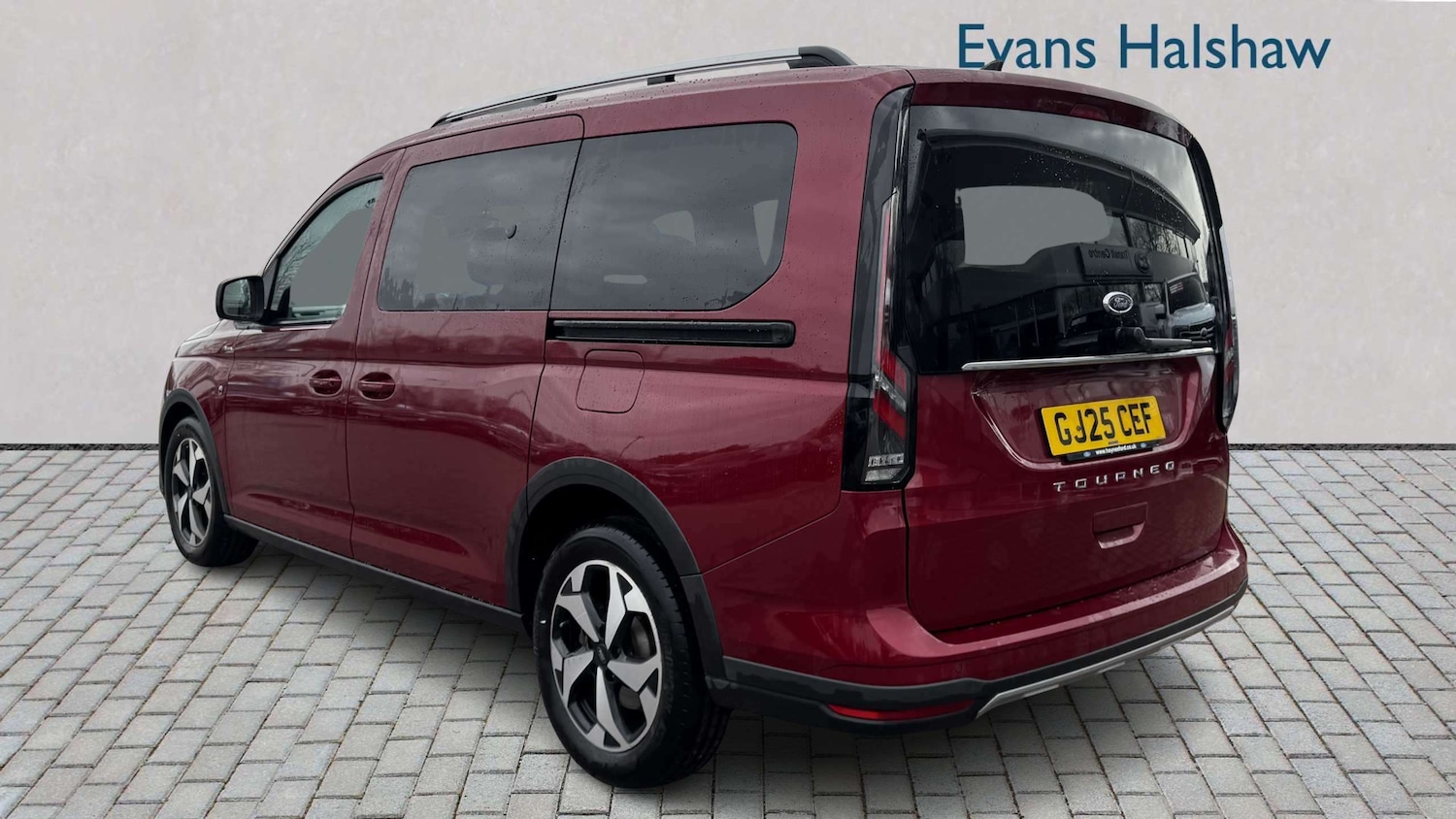 Used Ford Tourneo Connect 2025 for sale - 77972577: Photo 5