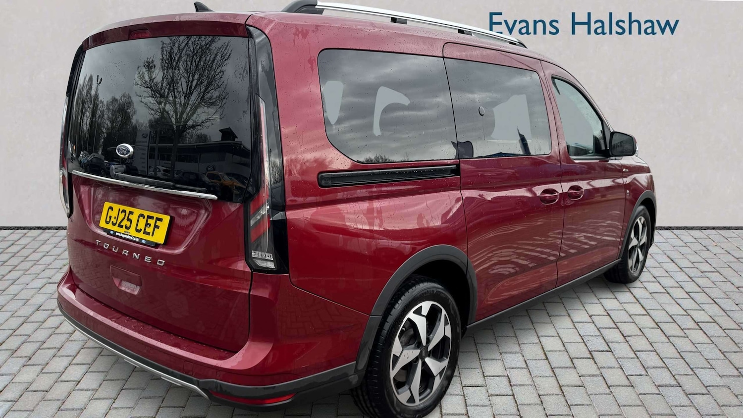 Used Ford Tourneo Connect 2025 for sale - 77972577: Photo 7