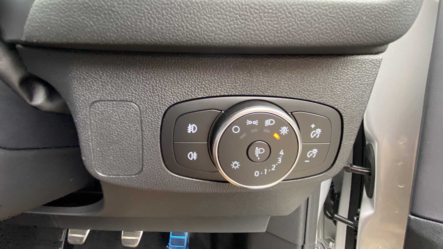 Used Ford Focus 2025 for sale - 76661794: Photo 12