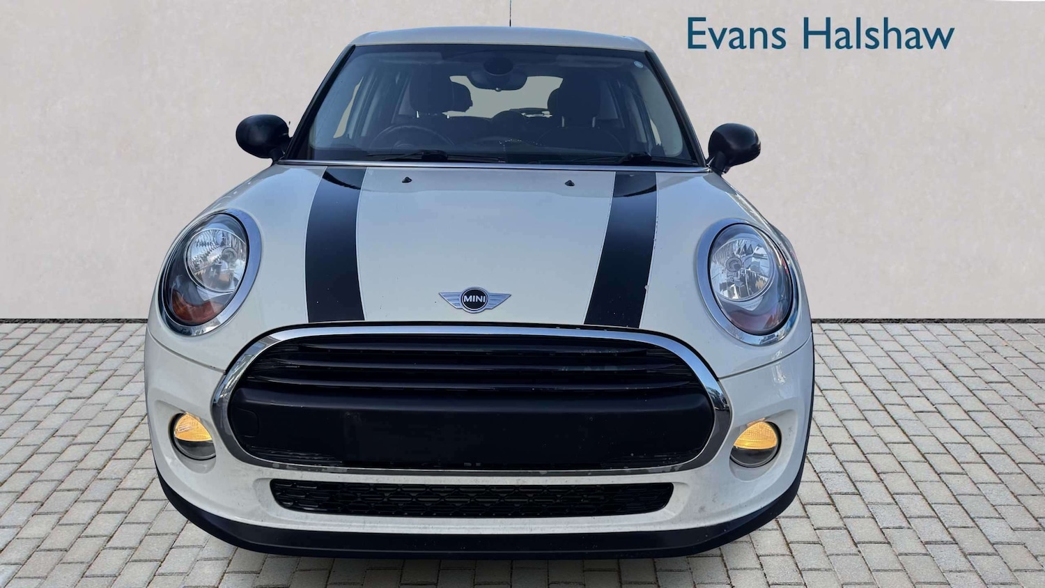 Used MINI Hatch 2016 for sale - 77740879: Photo 2