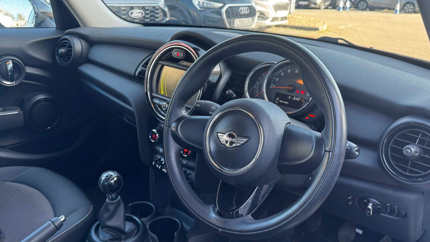 Used MINI Hatch 2016 for sale - 77740879: Photo 8