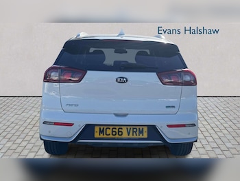 Used Kia Niro 2017 for sale - 78925398: Photo