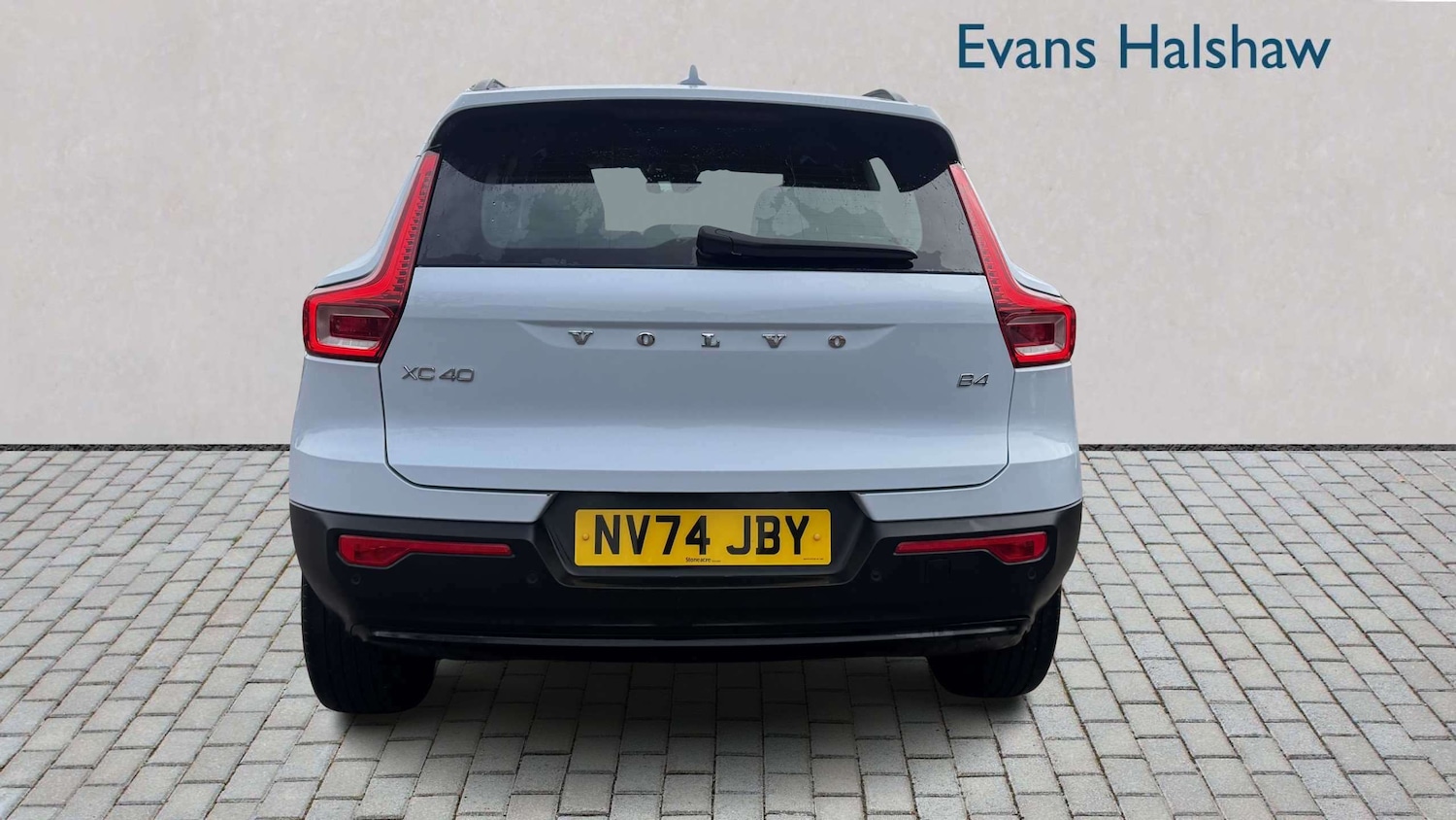 Used Volvo XC40 2024 for sale - 77983264: Photo 6