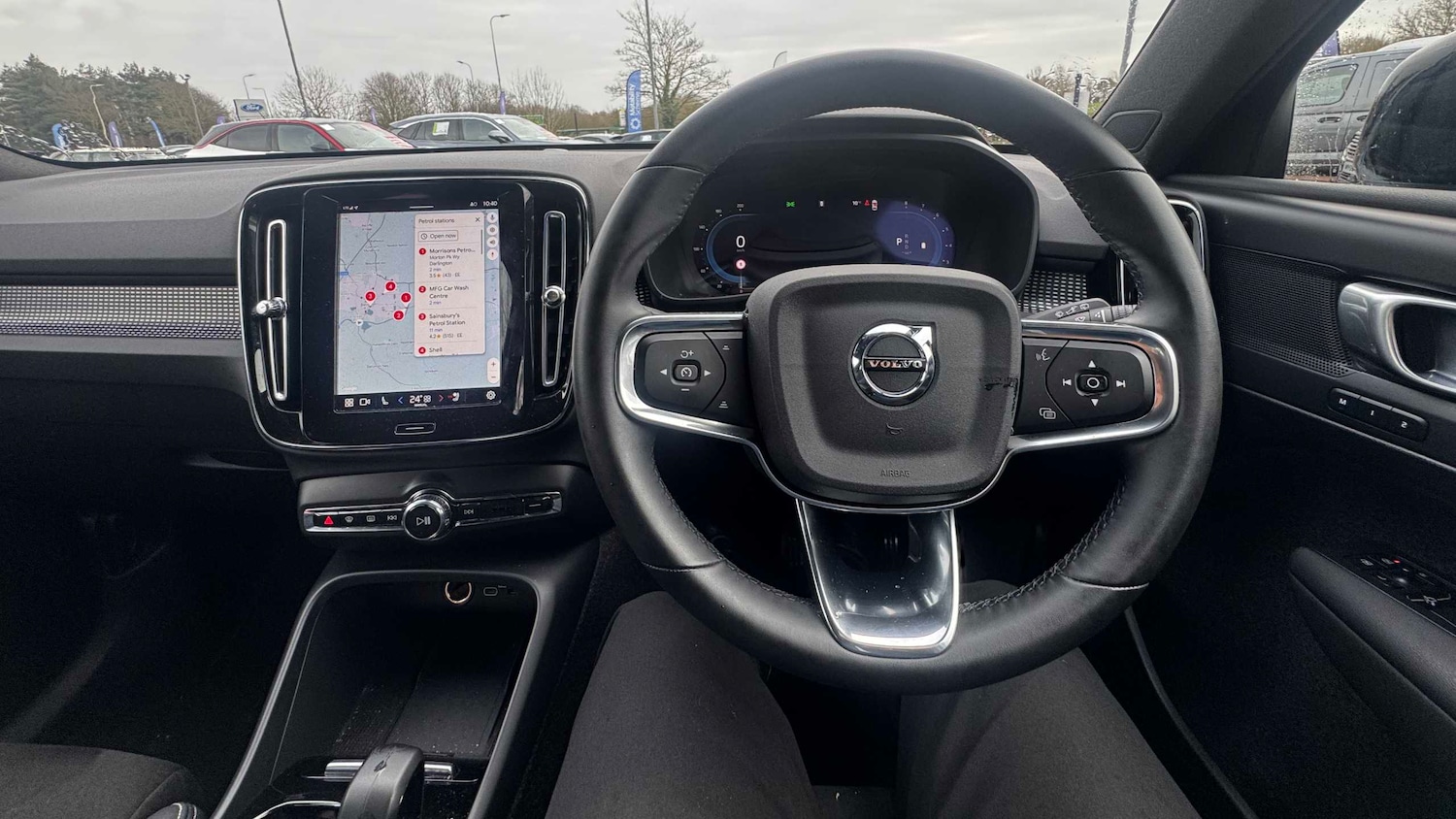 Used Volvo XC40 2024 for sale - 77983264: Photo 7