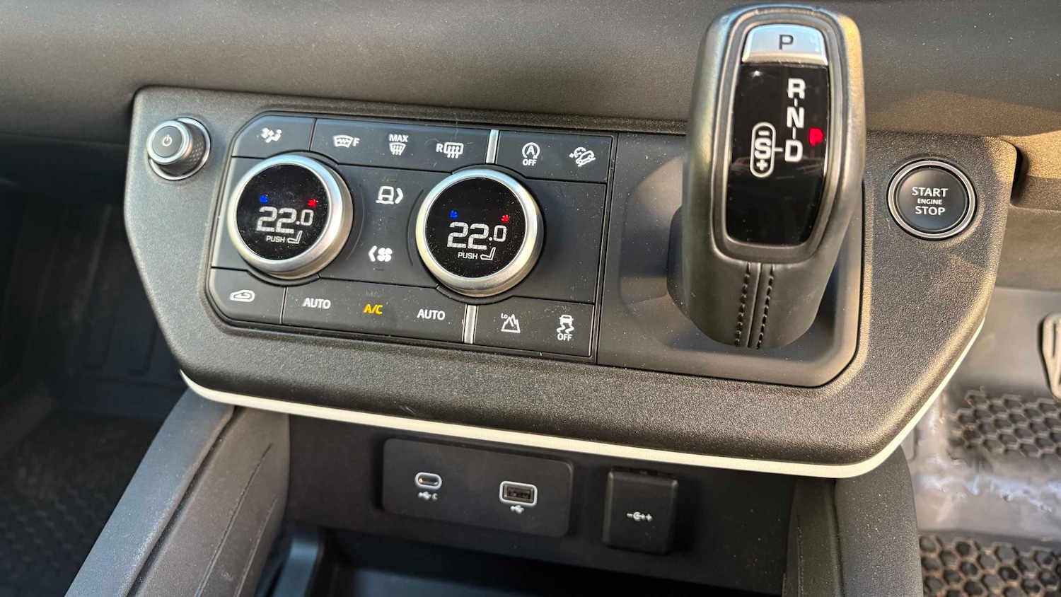 Used Land Rover Defender 2022 for sale - 77577252: Photo 19