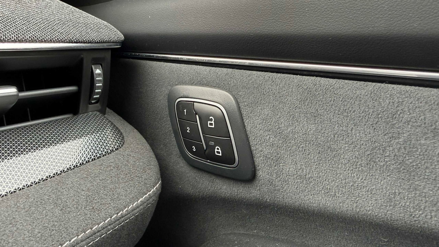 Used Ford Mustang Mach-E 2023 for sale - 77972973: Photo 16