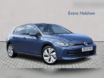 Used Volkswagen Golf 2025 for sale - 78051986: Photo