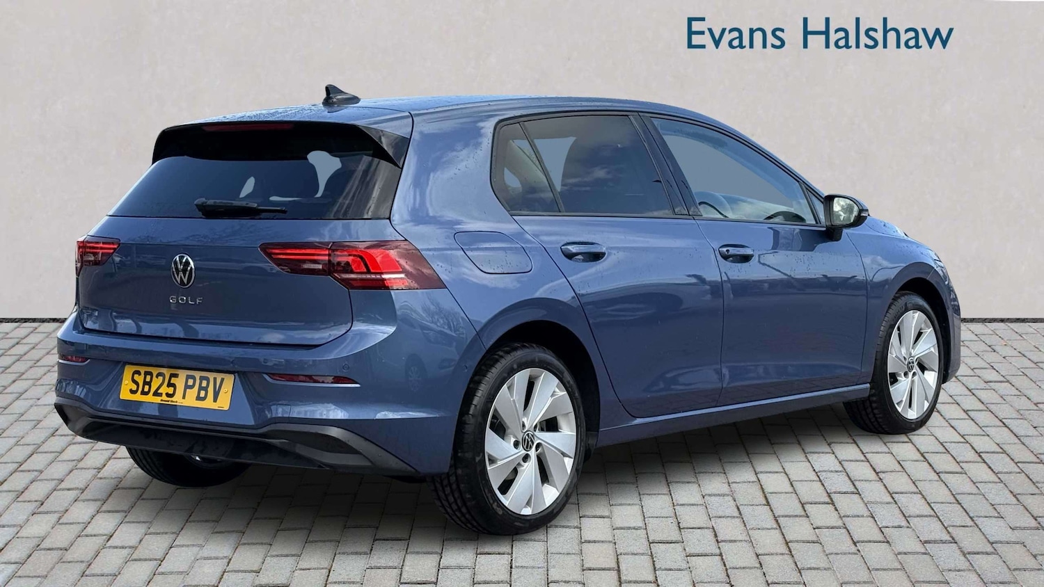 Used Volkswagen Golf 2025 for sale - 78051986: Photo 8