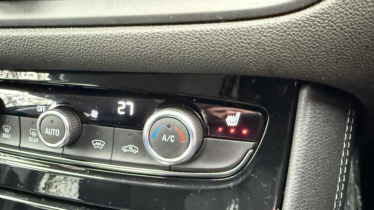 Used Vauxhall Grandland 2022 for sale - 76804799: Photo 18