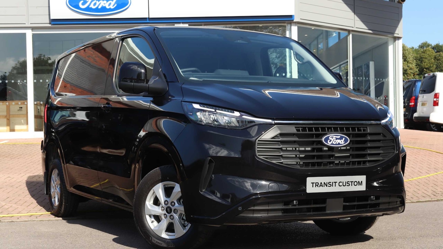 Used Ford Transit Custom for sale - 76218414: Photo 1