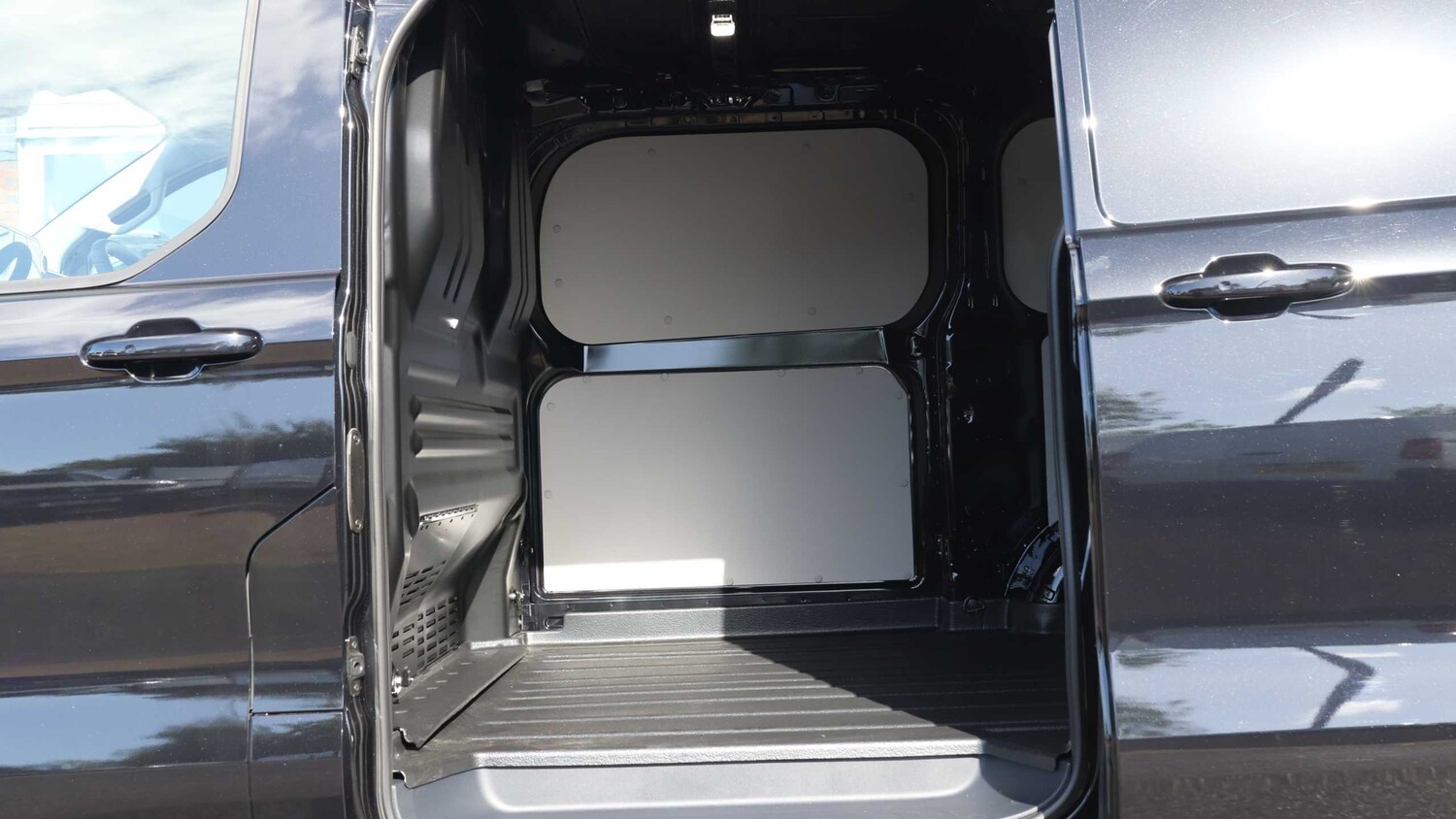 Used Ford Transit Custom for sale - 76218414: Photo 18