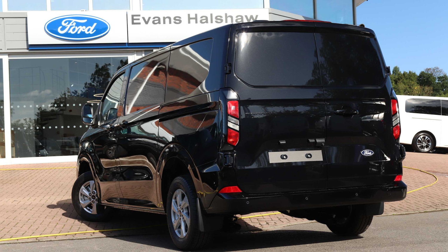 Used Ford Transit Custom for sale - 76218414: Photo 2
