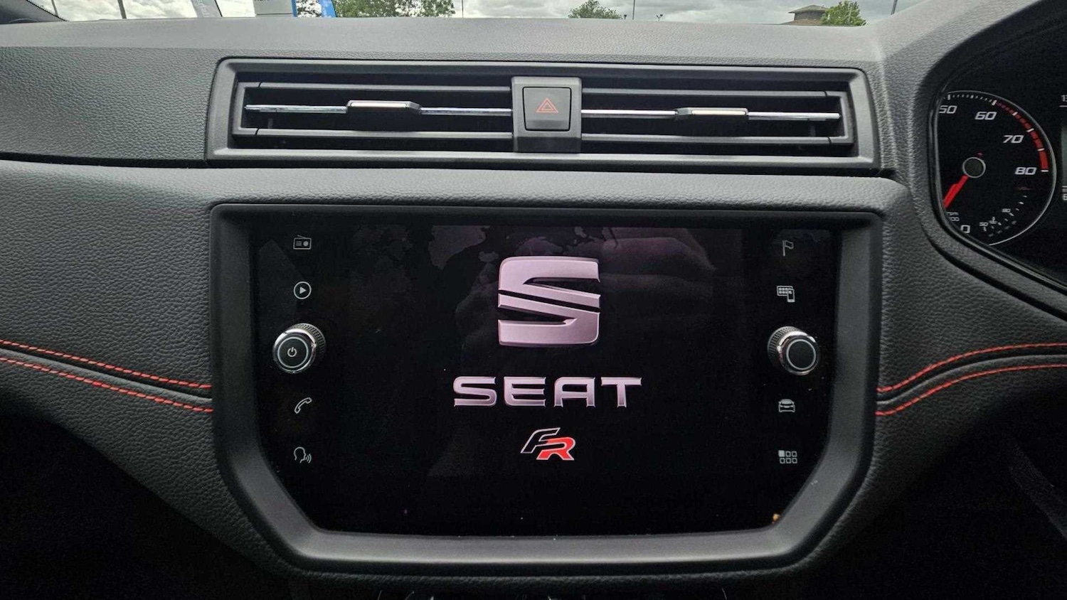 Used SEAT Ibiza 2019 for sale - 76421177: Photo 9