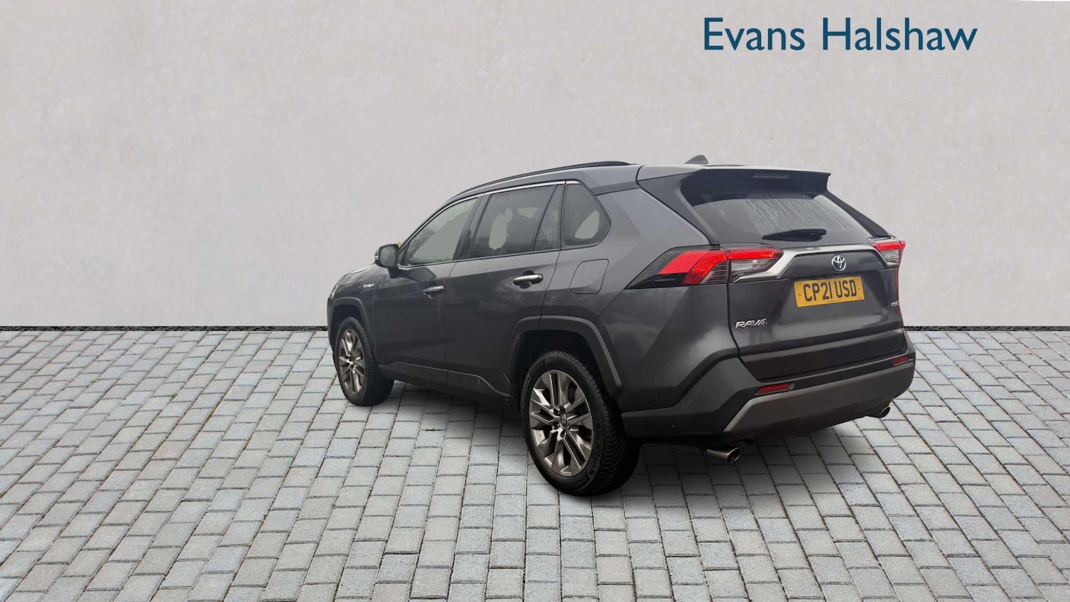 Used Toyota RAV4 2021 for sale - 77711220: Photo 5