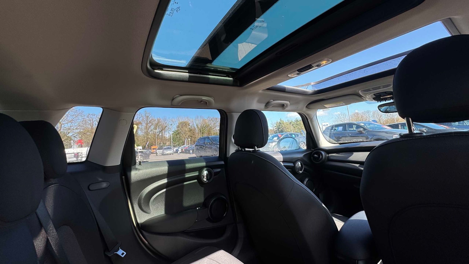 Used MINI Hatch 2019 for sale - 77928726: Photo 9