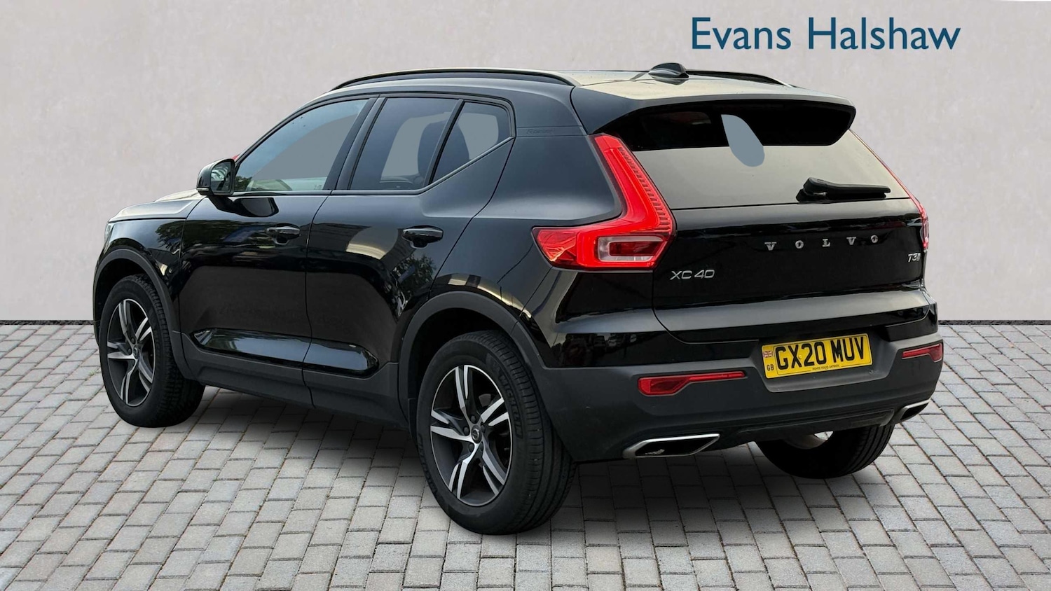 Used Volvo XC40 2020 for sale - 76242390: Photo 5