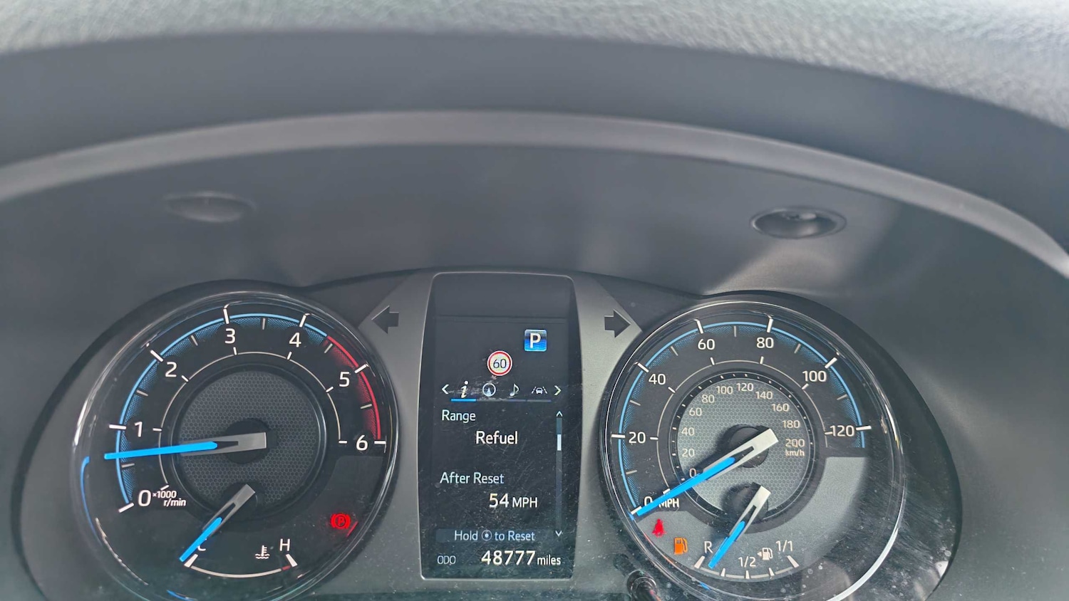 Used Toyota Hilux 2023 for sale - 78024155: Photo 11