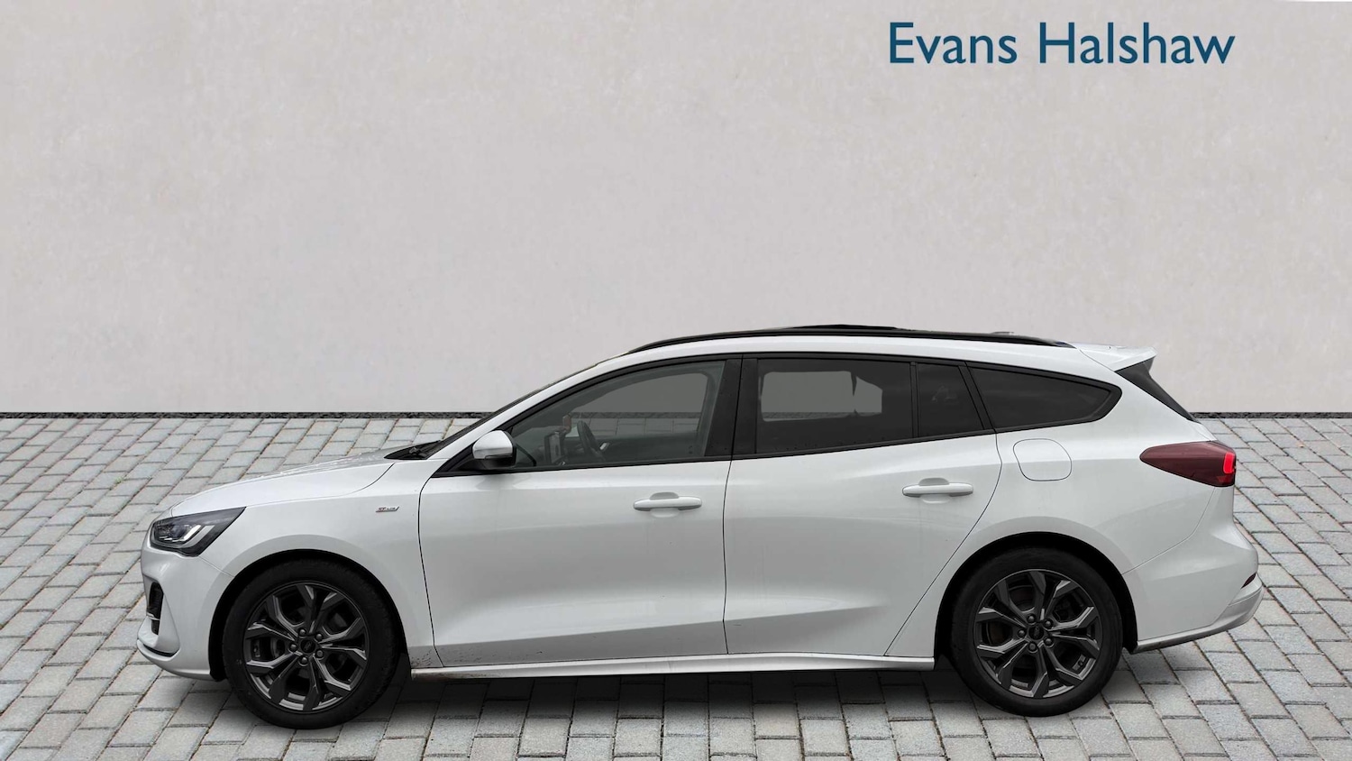 Used Ford Focus 2023 for sale - 77316418: Photo 4