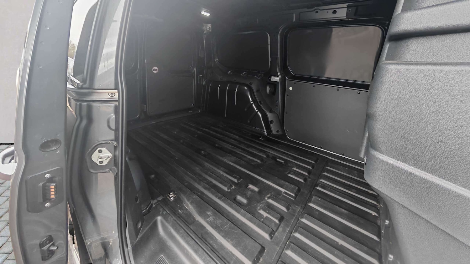 Used Ford Transit Connect 2025 for sale - 78010489: Photo 7