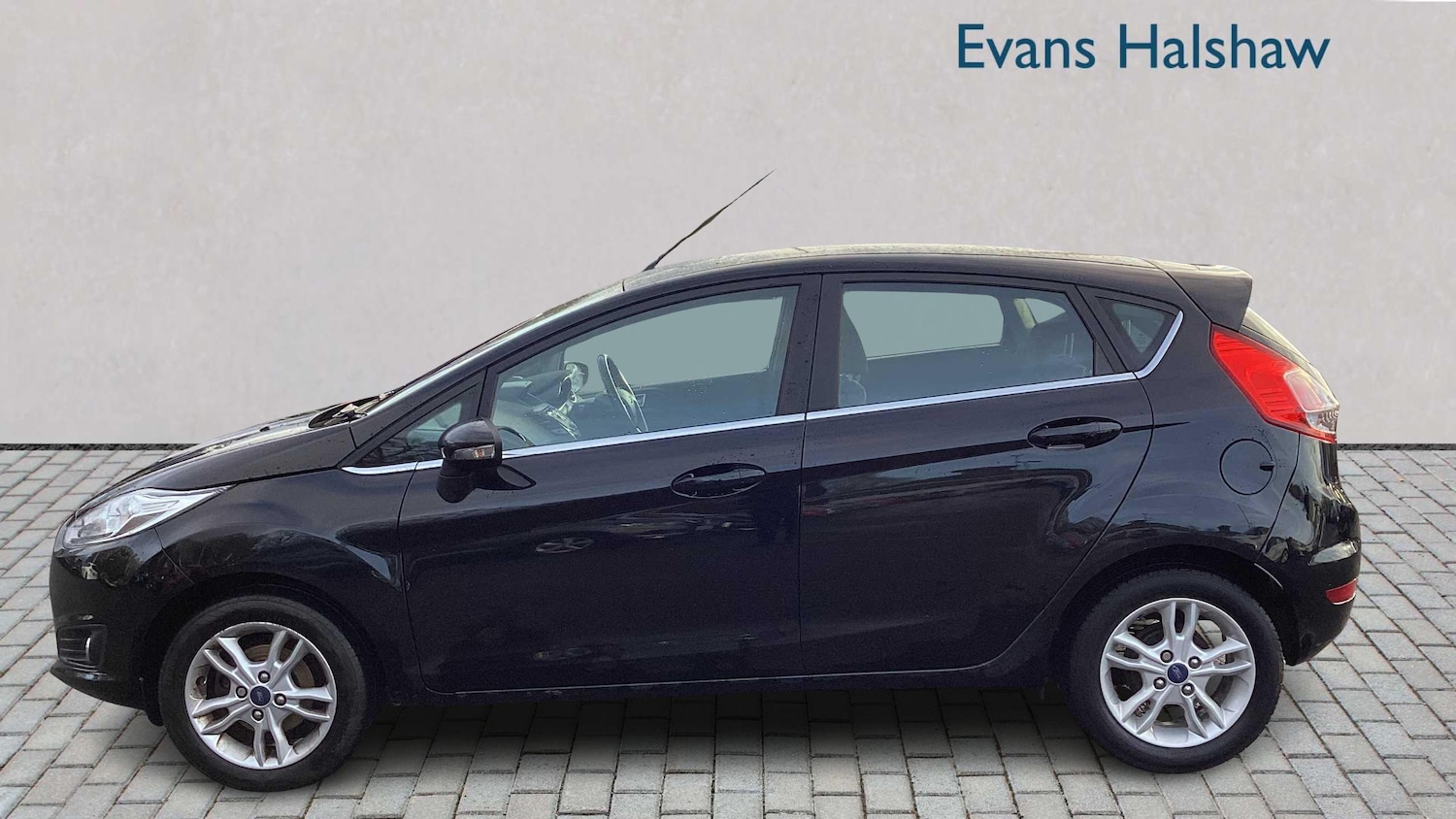 Used Ford Fiesta 2017 for sale - 77134734: Photo 6