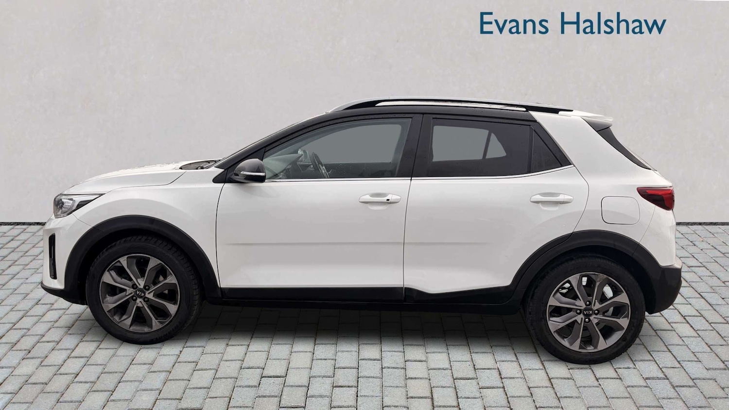 Used Kia Stonic 2018 for sale - 78118819: Photo 6