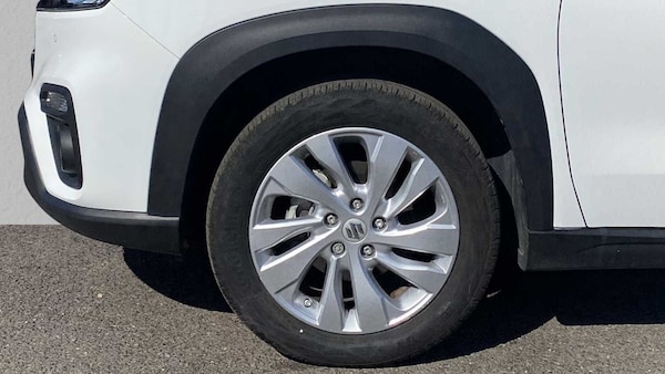 Used Suzuki SX4 S-Cross 2023 for sale - 76339568: Photo 7