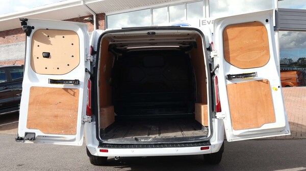Used Ford Transit Custom 2023 for sale - 75317884: Photo 17