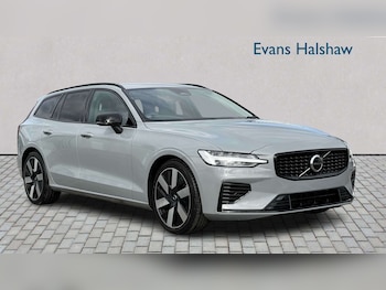 Used Volvo V60 2024 for sale - 78433092: Photo
