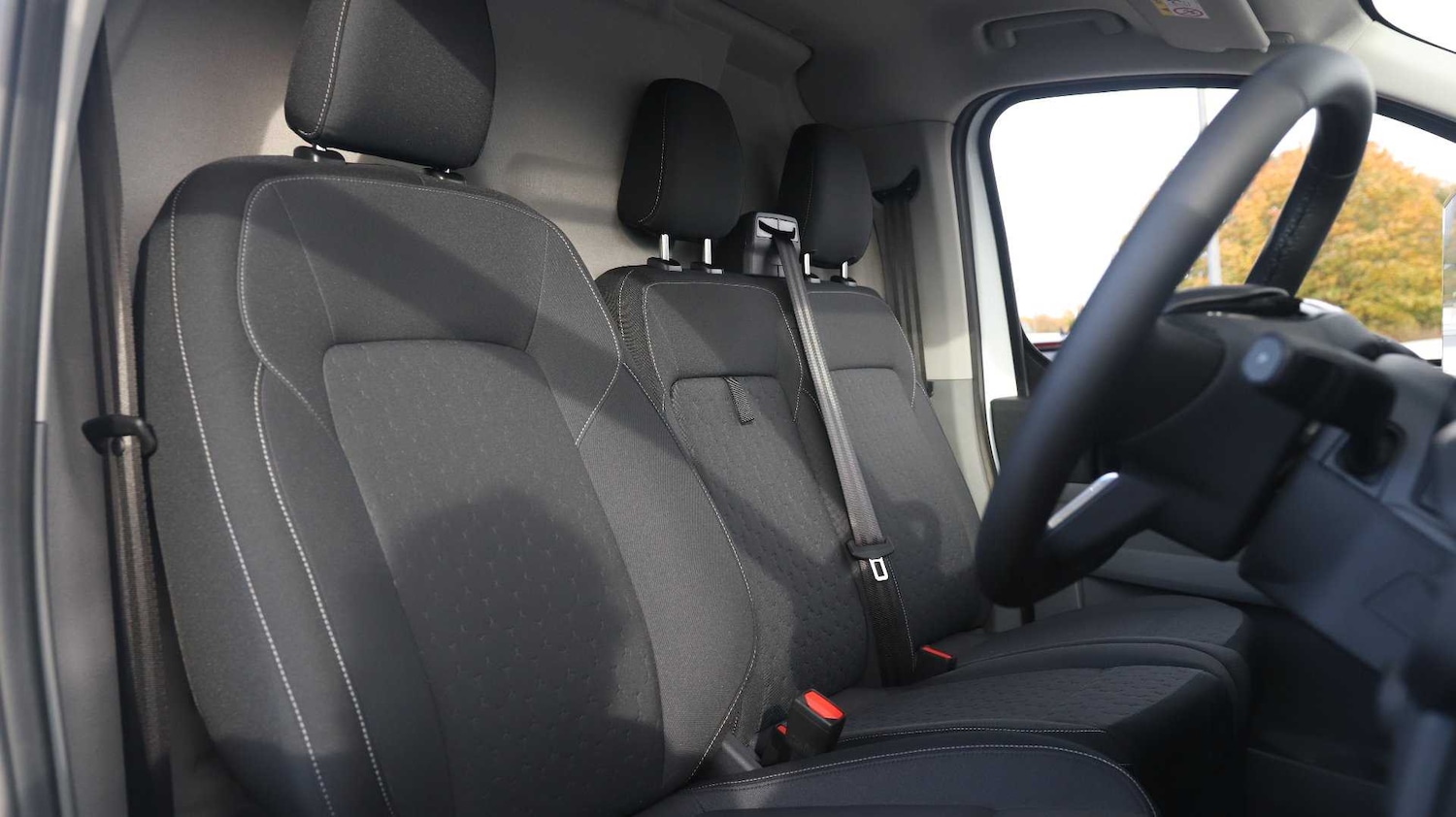 Used Ford E-Transit 2024 for sale - 76286320: Photo 22