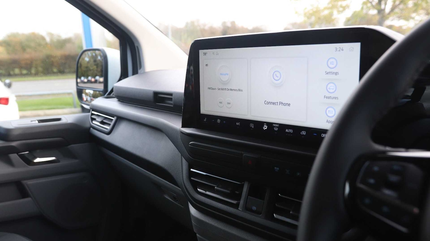 Used Ford E-Transit 2024 for sale - 76286320: Photo 32