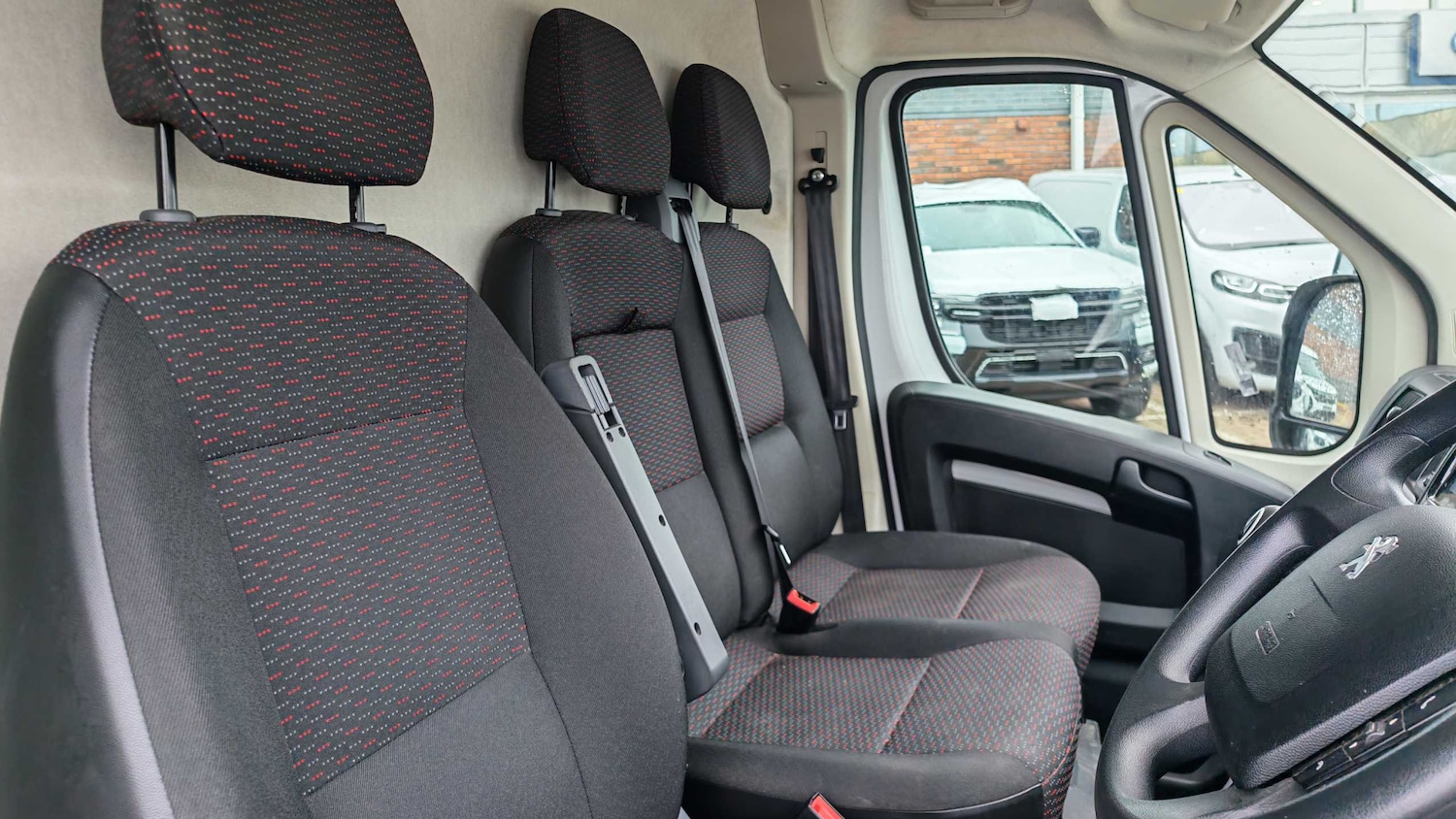 Used Peugeot Boxer 2023 for sale - 77772404: Photo 9