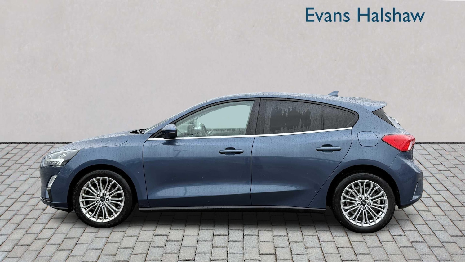 Used Ford Focus 2021 for sale - 76576032: Photo 4