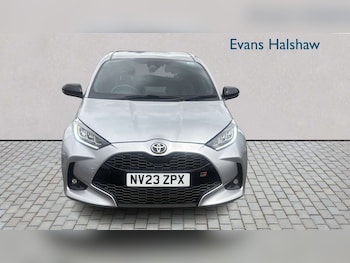 Used Toyota Yaris 2023 for sale - 79051905: Photo