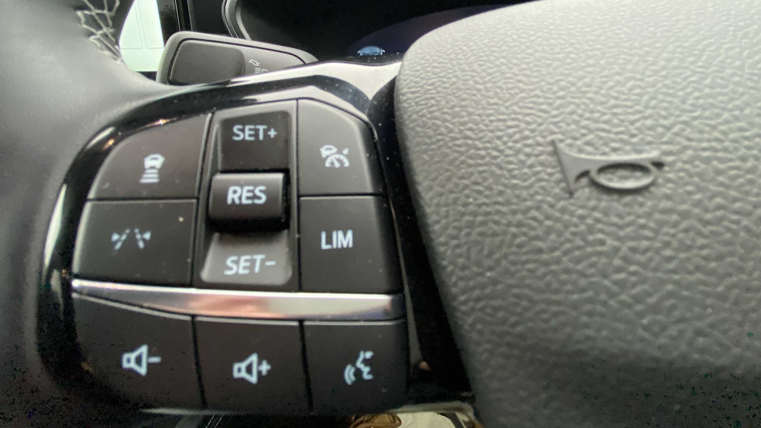 Used Ford Kuga 2024 for sale - 76176870: Photo 15
