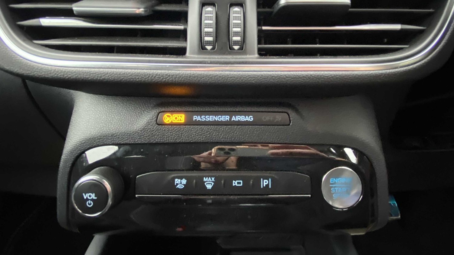 Used Ford Kuga 2024 for sale - 76176870: Photo 31