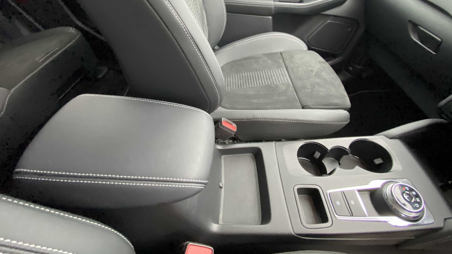 Used Ford Kuga 2024 for sale - 76176870: Photo 34