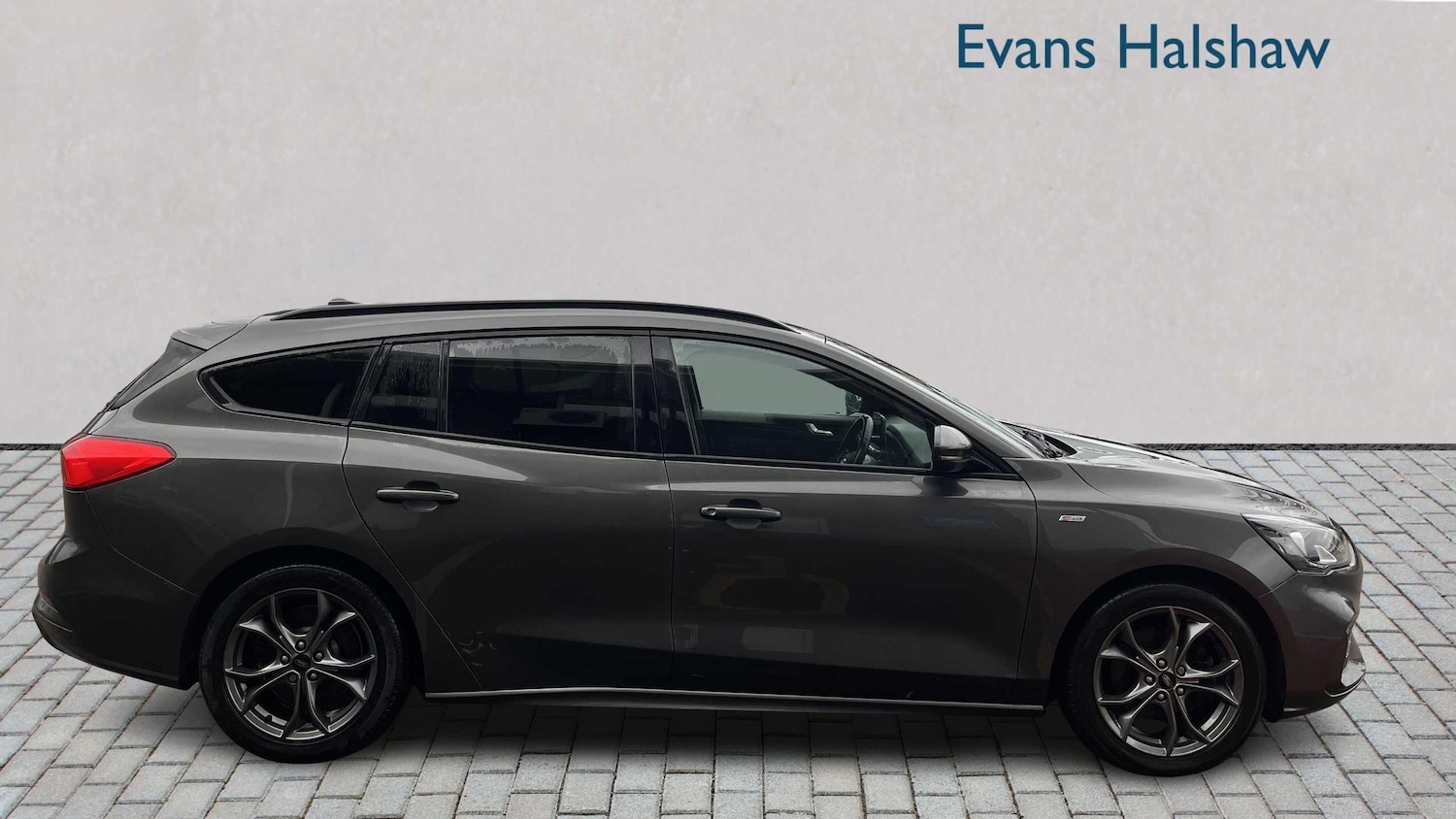 Used Ford Focus 2019 for sale - 76978836: Photo 2