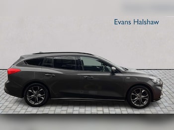 Used Ford Focus 2019 for sale - 76978836: Photo