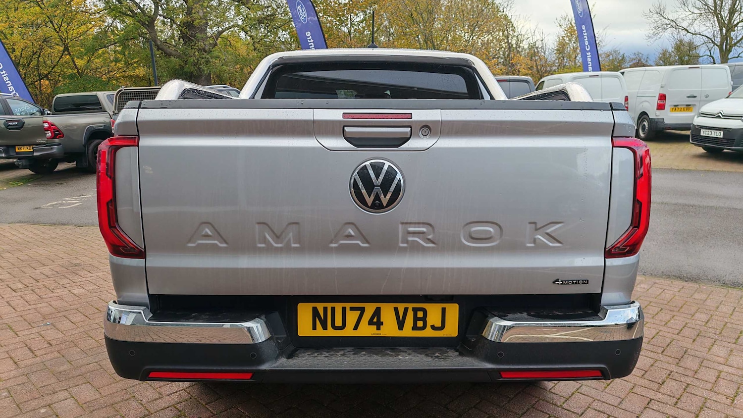 Used Volkswagen Amarok 2024 for sale - 76460335: Photo 10