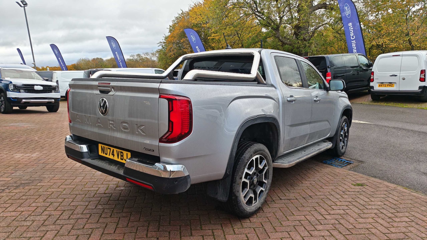 Used Volkswagen Amarok 2024 for sale - 76460335: Photo 4