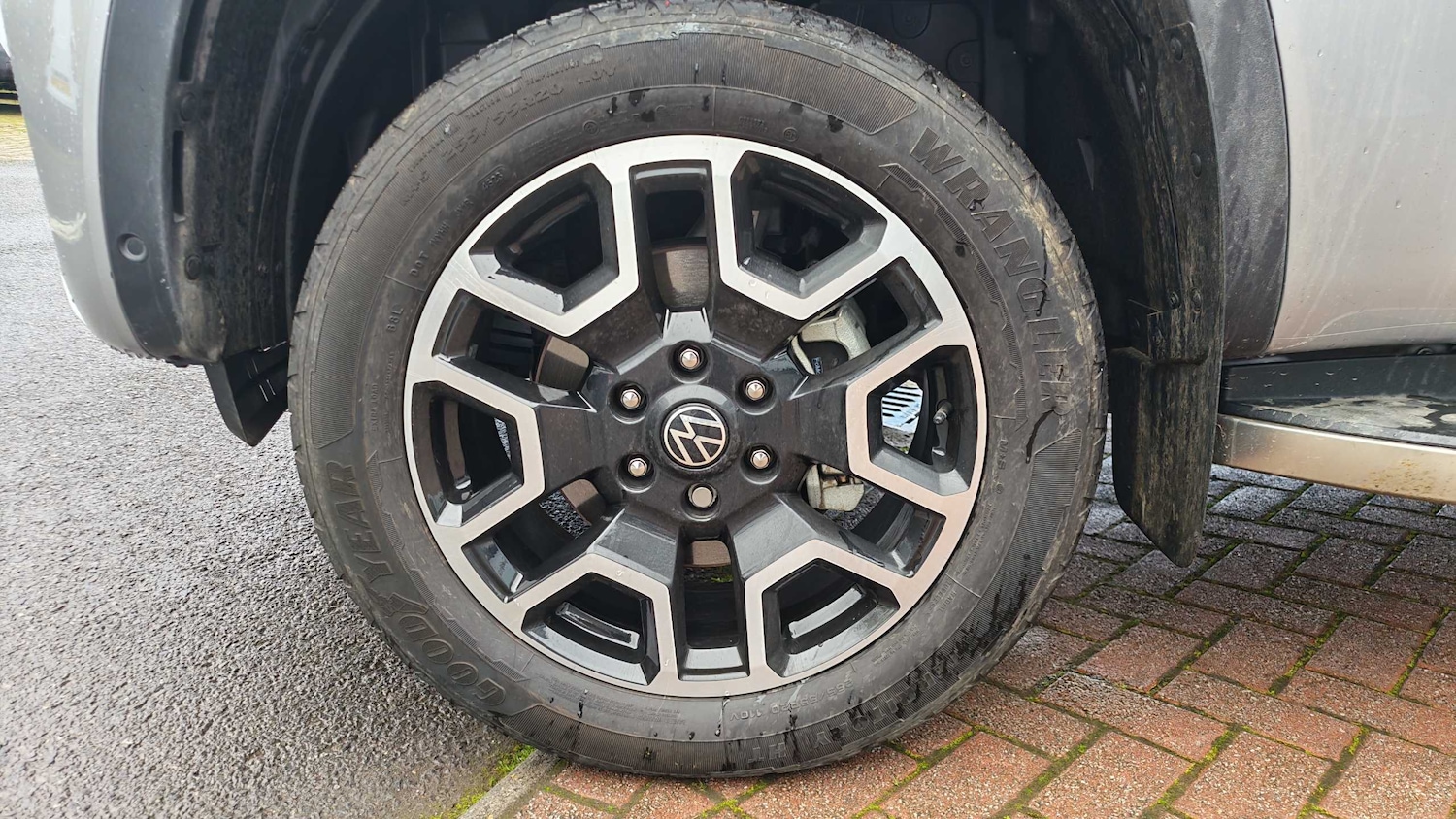 Used Volkswagen Amarok 2024 for sale - 76460335: Photo 7