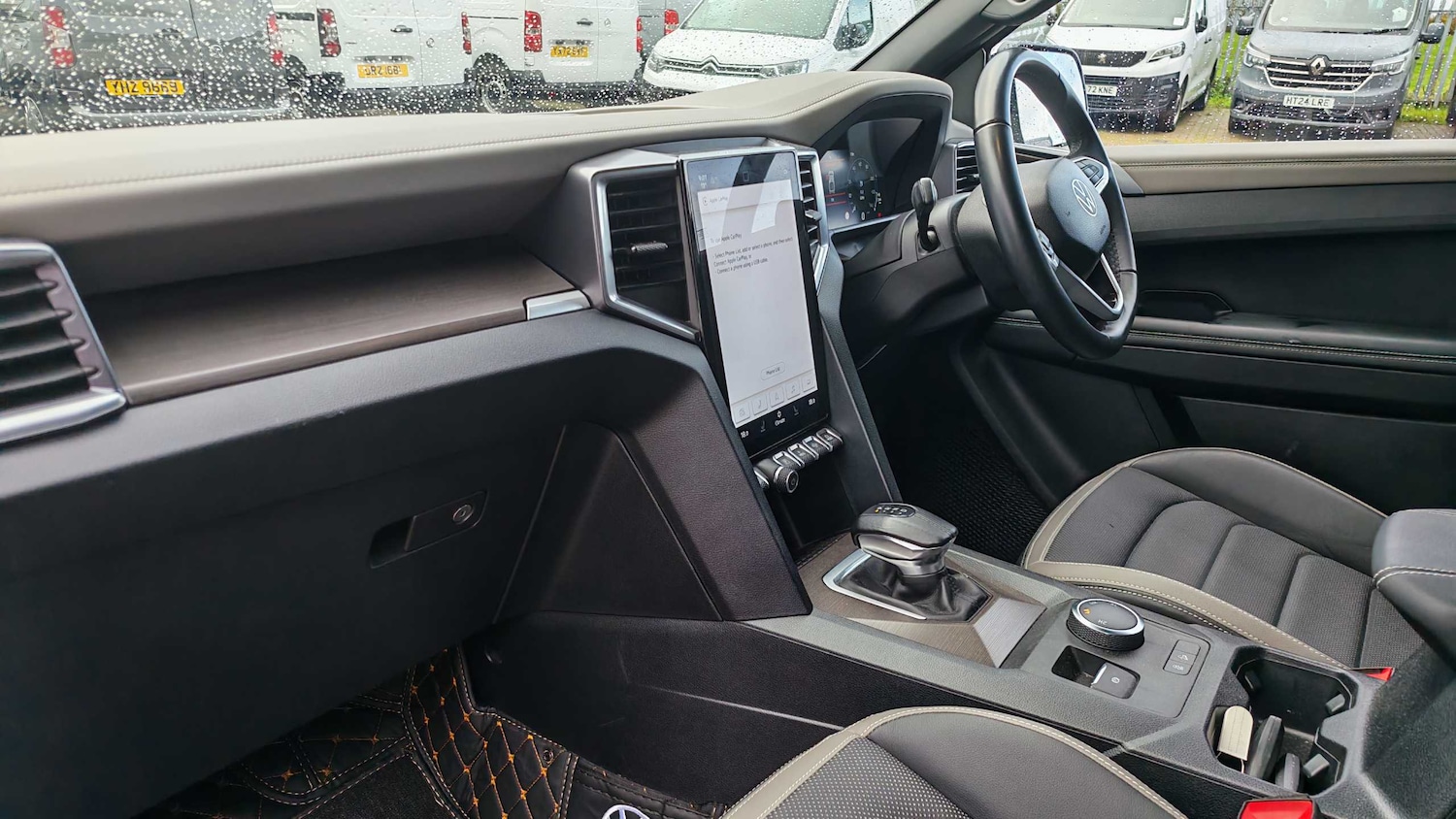 Used Volkswagen Amarok 2024 for sale - 76460335: Photo 9