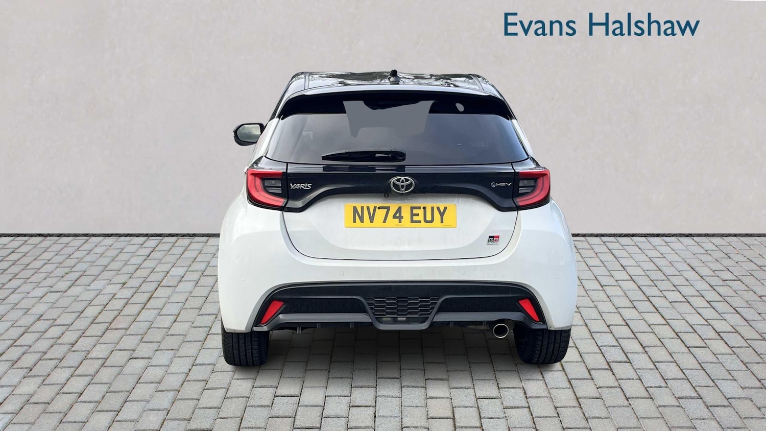 Used Toyota Yaris 2024 for sale - 77414851: Photo 5